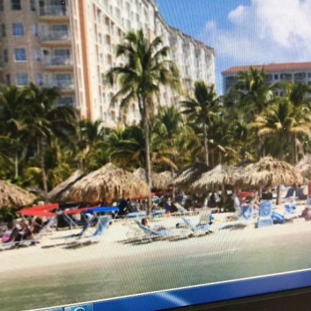 شقة Marriott Aruba Surf And Ocean Beachfront Clubs شاطئ بالم المظهر الخارجي الصورة